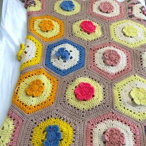 Handmade Crochet Floral Hexagon‎ Throw Blanket